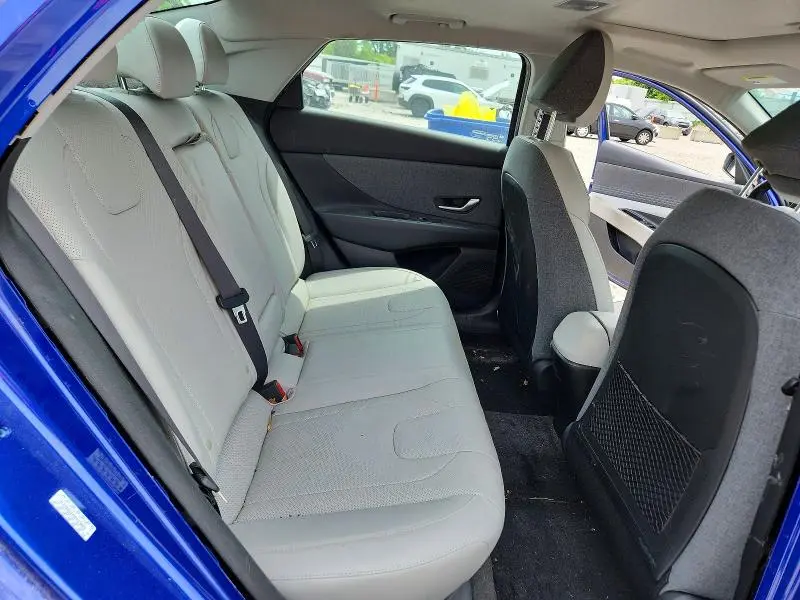 2023 HYUNDAI ELANTRA LIMITED  