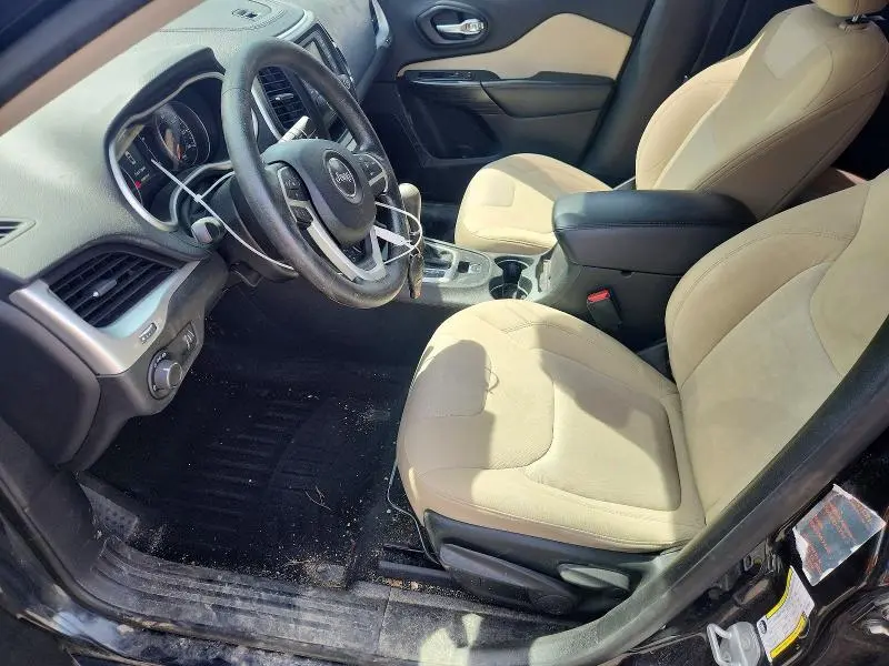 2015 JEEP CHEROKEE SPORT  