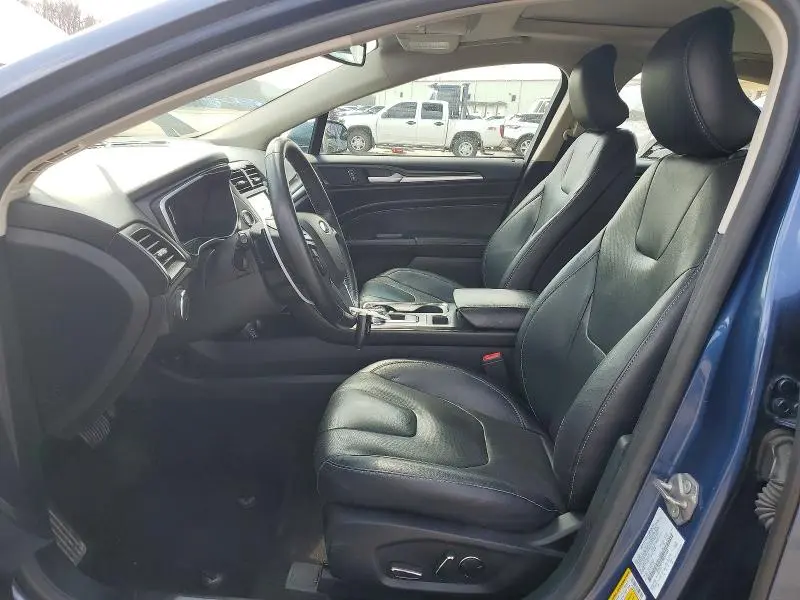 2019 FORD FUSION TITANIUM  