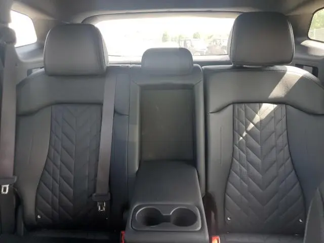 2025 KIA SPORTAGE X LINE  