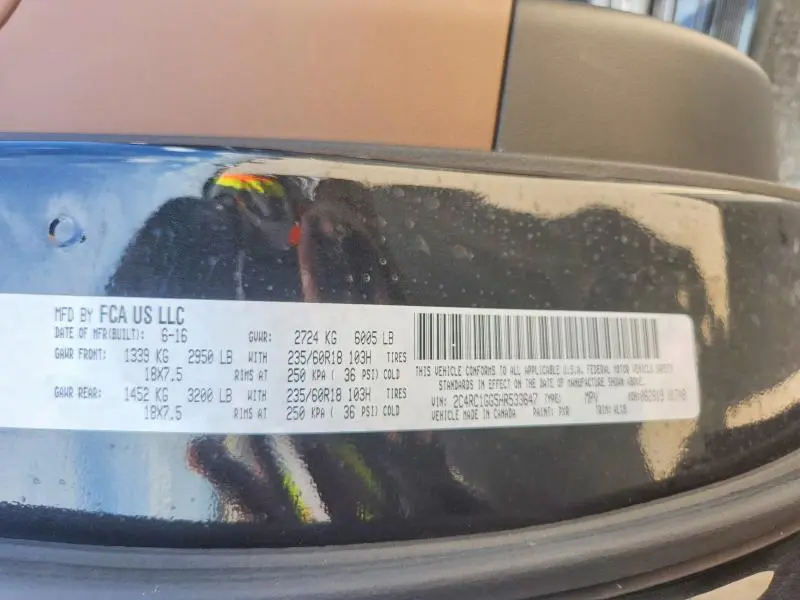 2017 CHRYSLER PACIFICA LIMITED  