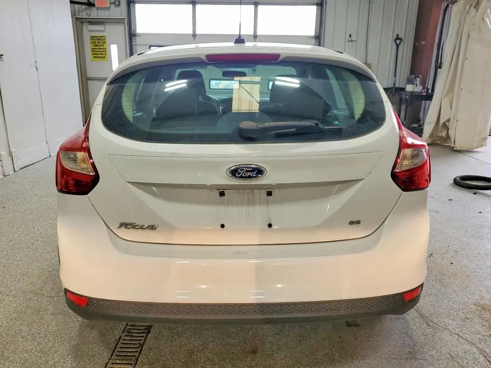 2014 FORD FOCUS SE  