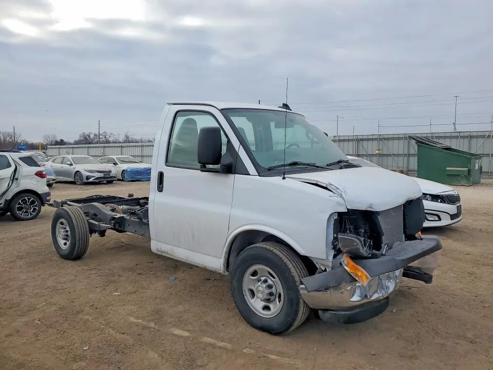 2024 CHEVROLET EXPRESS   