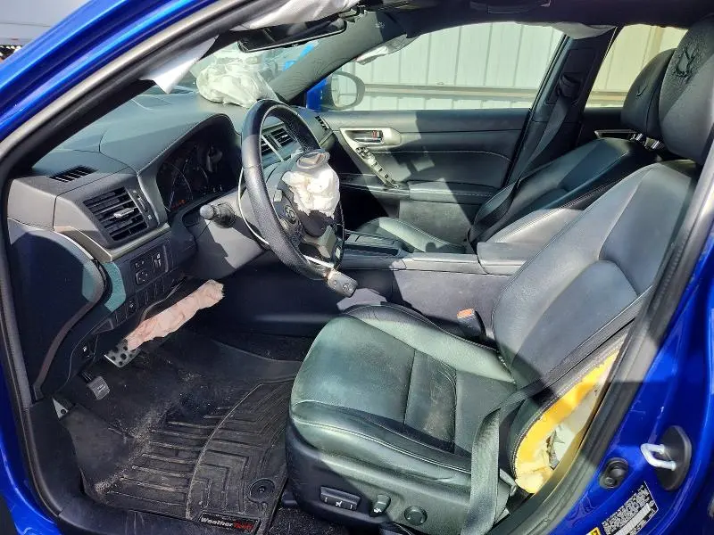 2016 LEXUS CT 200  