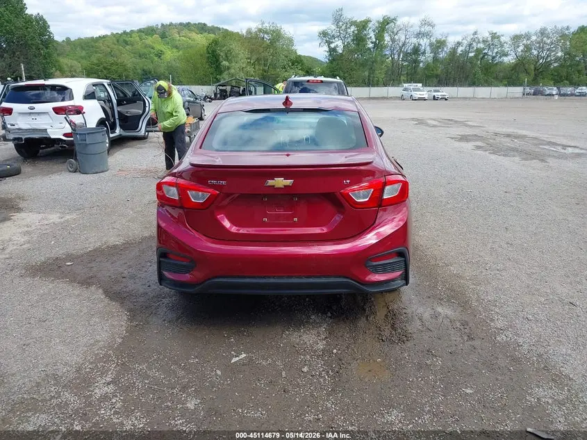 2018 CHEVROLET CRUZE LT AUTO