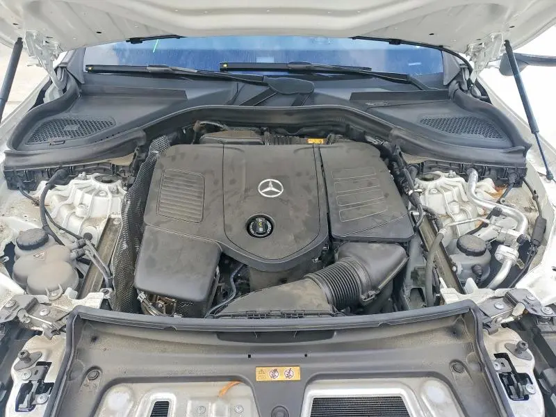 2023 MERCEDES-BENZ GLC 300  