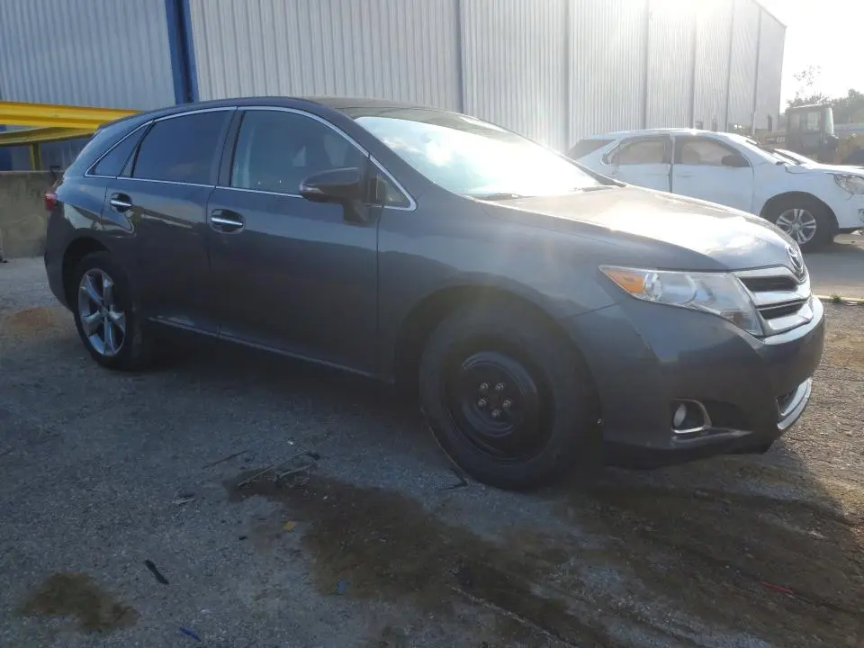 2015 TOYOTA VENZA XLE  