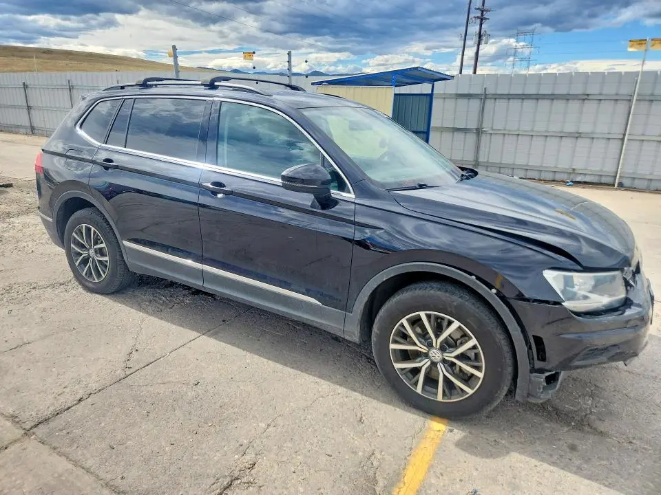 2018 VOLKSWAGEN TIGUAN SE  