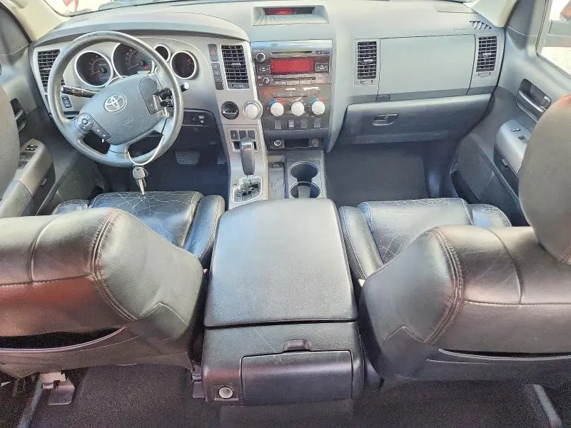 2011 TOYOTA TUNDRA DOUBLE CAB SR5  