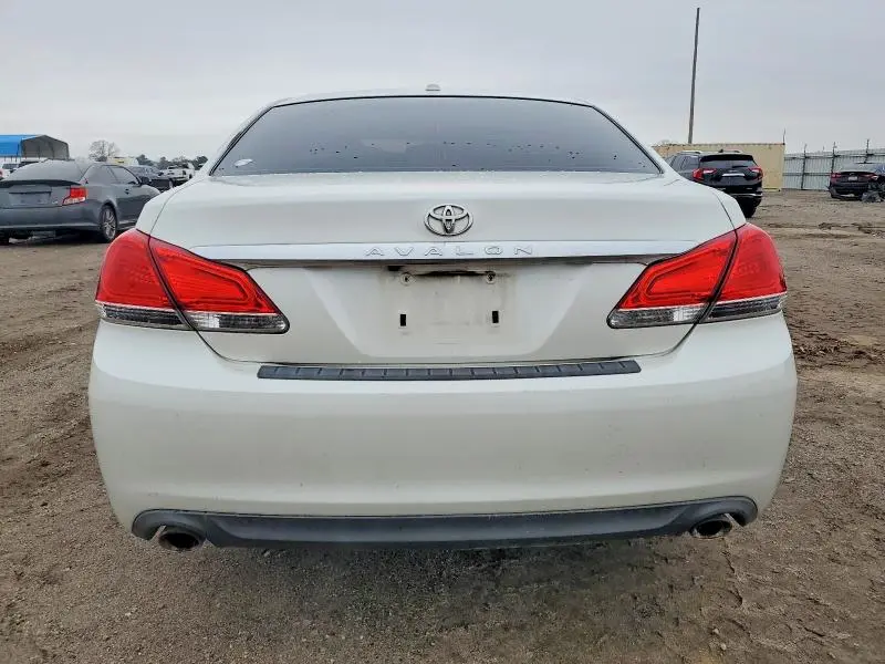 2011 TOYOTA AVALON BASE  