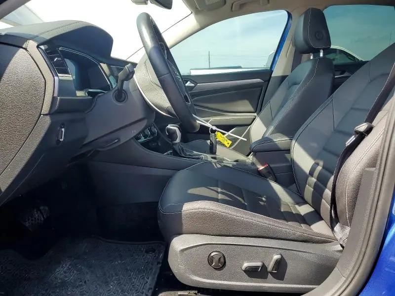 2024 VOLKSWAGEN JETTA SE  