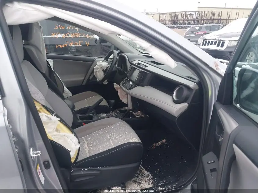 2018 TOYOTA RAV4 XLE