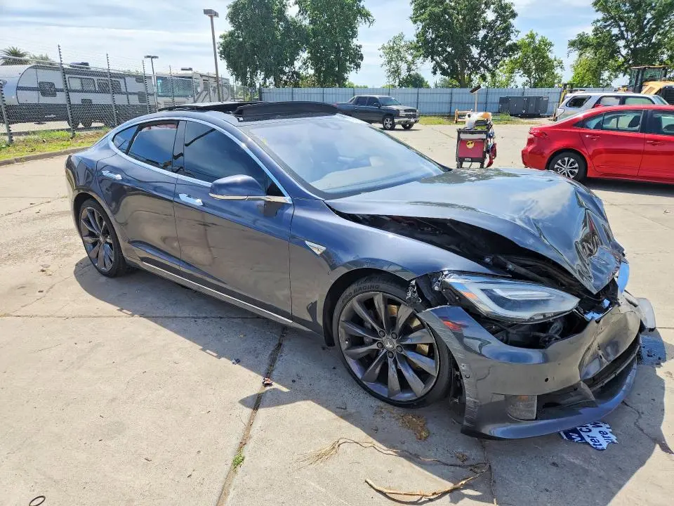 2016 TESLA MODEL S   