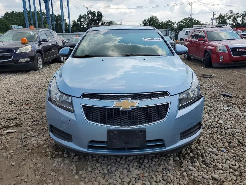 2012 CHEVROLET CRUZE LT  