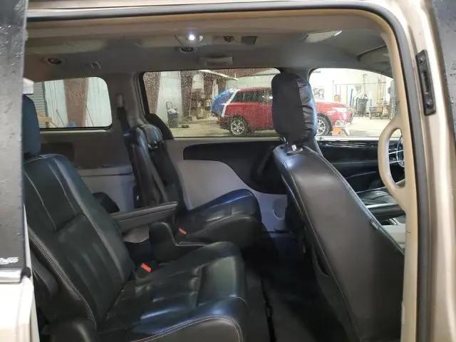 2014 CHRYSLER TOWN & COUNTRY TOURING  