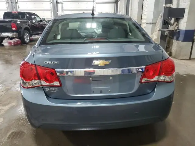 2012 CHEVROLET CRUZE LS  