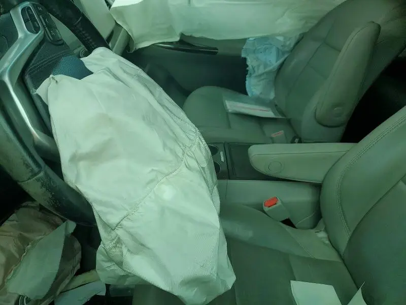 2015 TOYOTA SIENNA XLE 8-PASSENGER  
