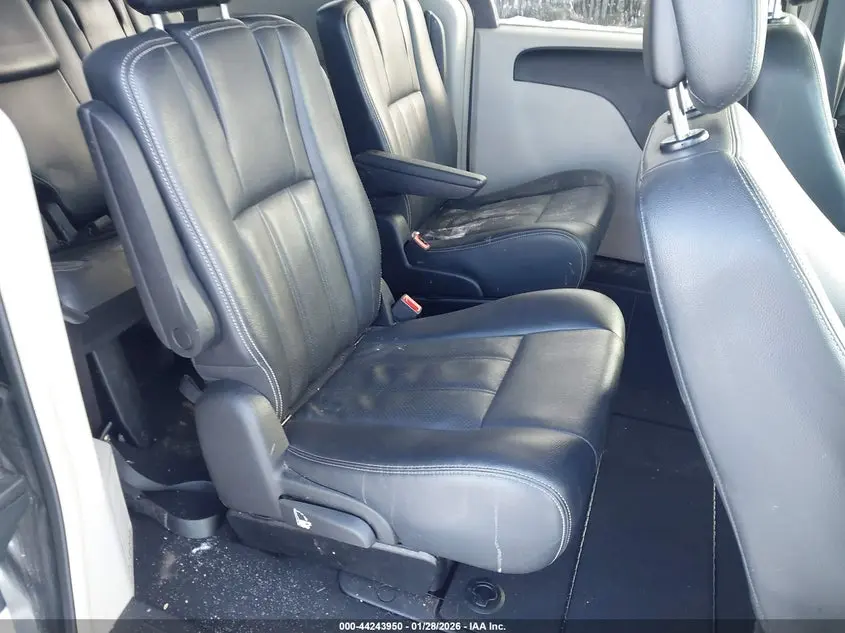 2012 CHRYSLER TOWN & COUNTRY TOURING