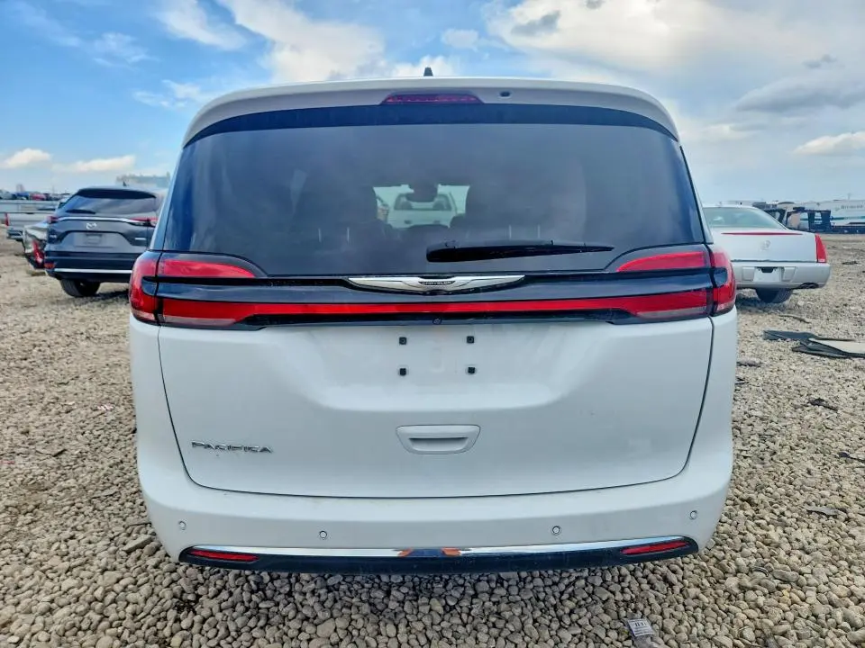 2023 CHRYSLER PACIFICA TOURING L  