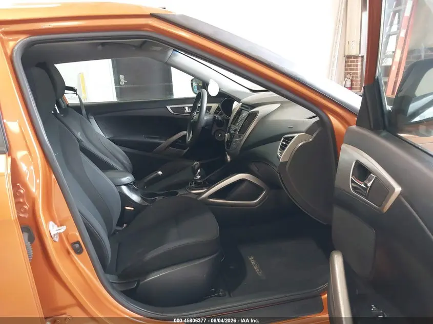 2013 HYUNDAI VELOSTER BASE W/BLACK