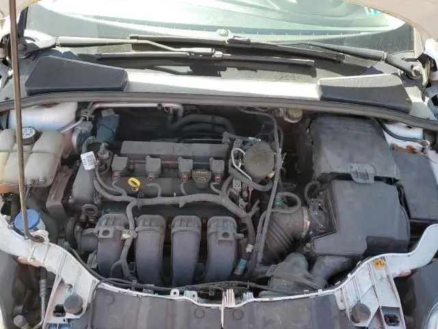 2013 FORD FOCUS SE