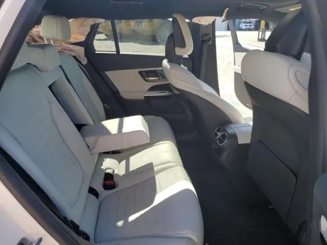 2023 MERCEDES-BENZ GLC 300  