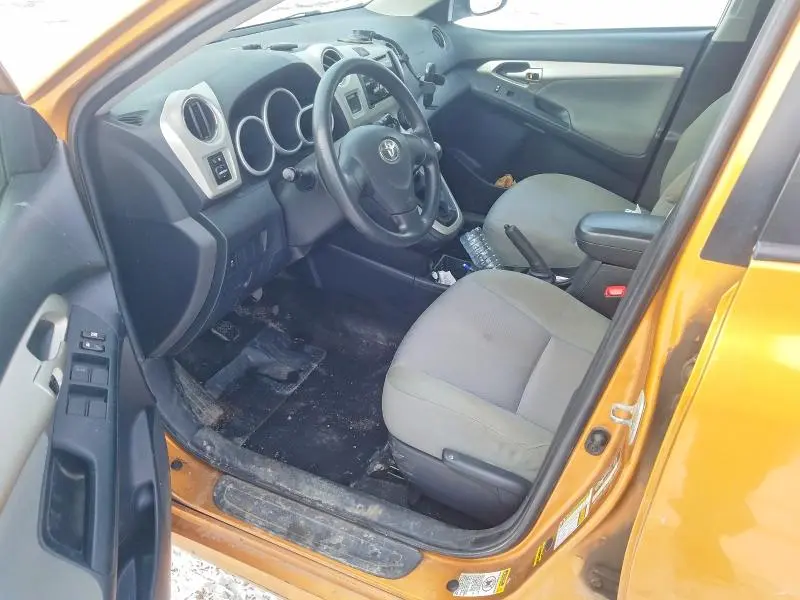 2010 TOYOTA MATRIX S  