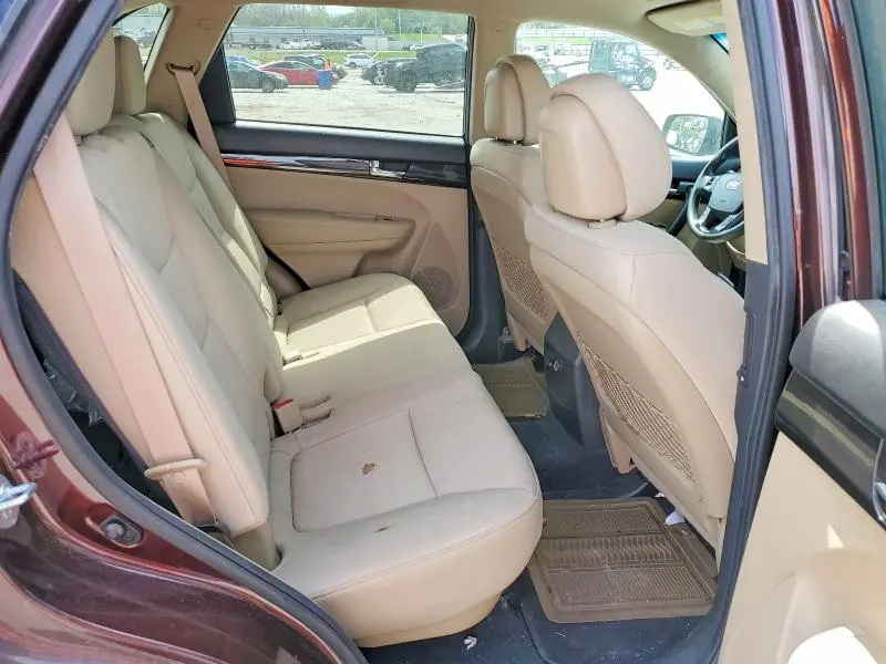 2012 KIA SORENTO LX  