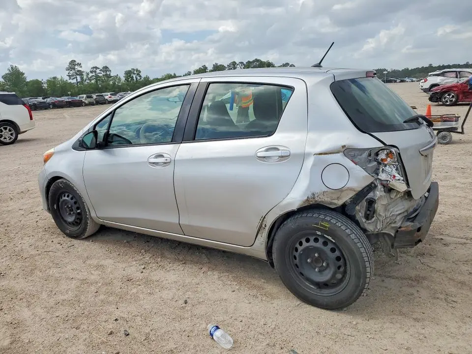 2012 TOYOTA YARIS 5-DOOR LE  