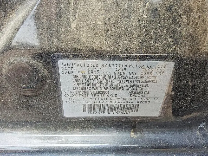 2020 NISSAN VERSA SR  