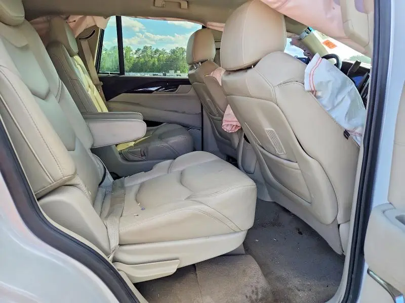 2016 CADILLAC ESCALADE   