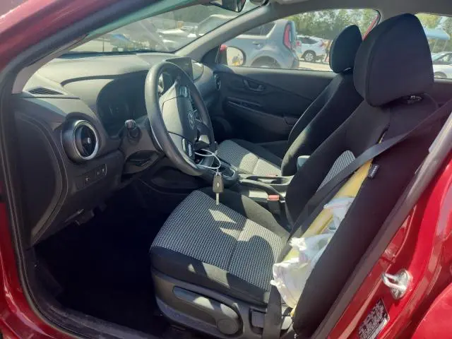 2023 HYUNDAI KONA SE  