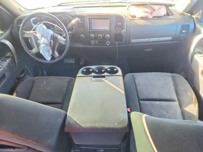 2011 CHEVROLET SILVERADO K1500 LT  