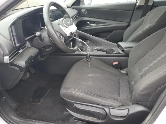 2021 HYUNDAI ELANTRA SE