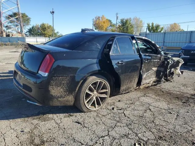 2016 CHRYSLER 300C   