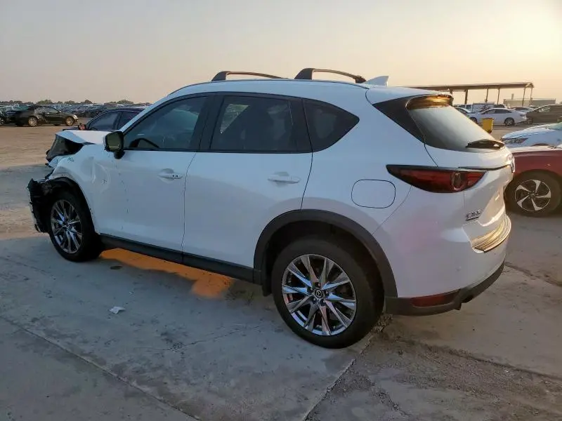 2021 MAZDA CX-5 SIGNATURE  