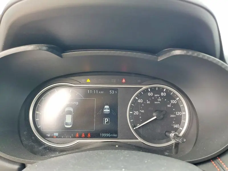 2024 NISSAN VERSA SR  