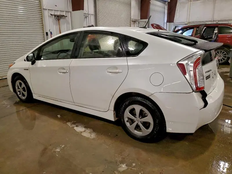 2015 TOYOTA PRIUS   