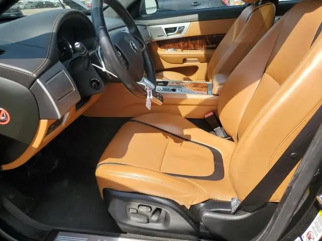 2014 JAGUAR XF   