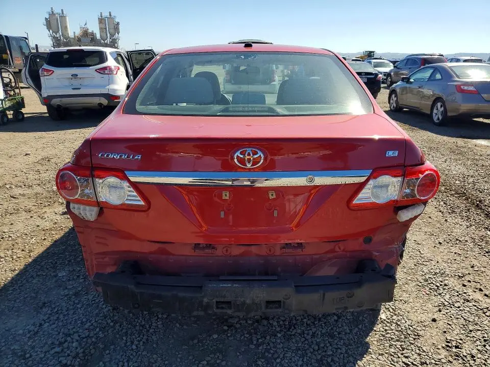 2011 TOYOTA COROLLA LE  