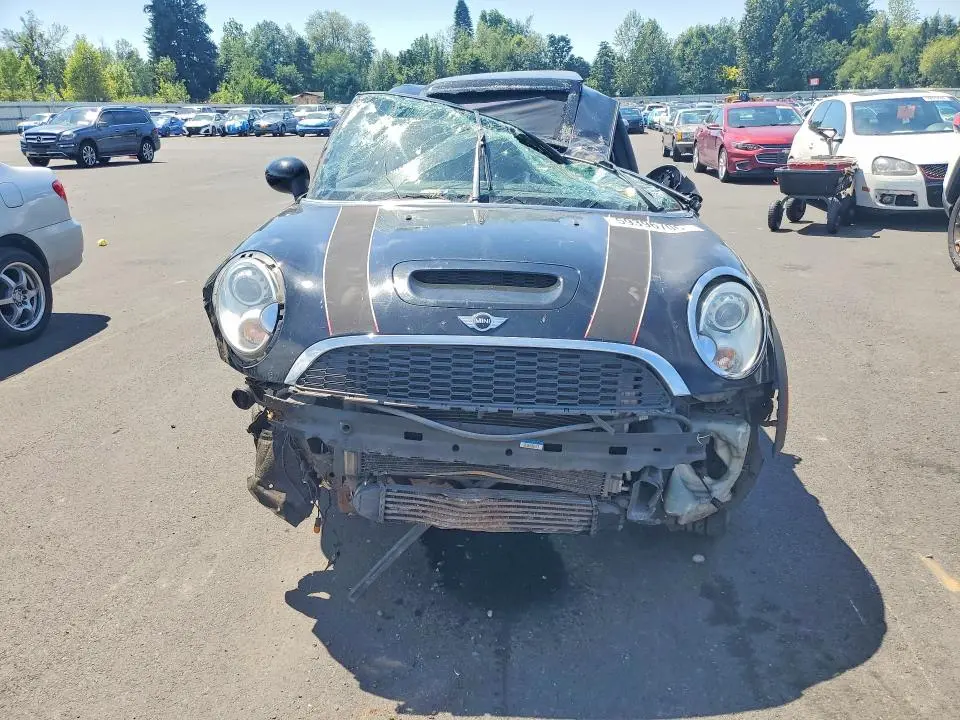 2012 MINI COOPER S  