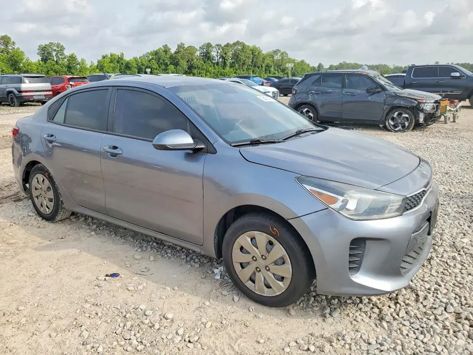 2020 KIA RIO S  