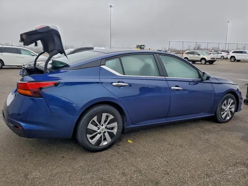 2022 NISSAN ALTIMA S  