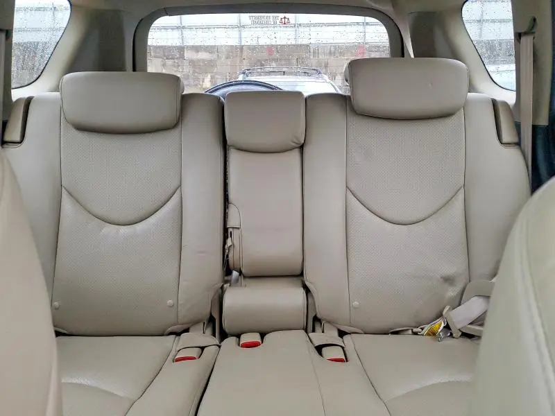 2011 TOYOTA RAV4 LIMITED  