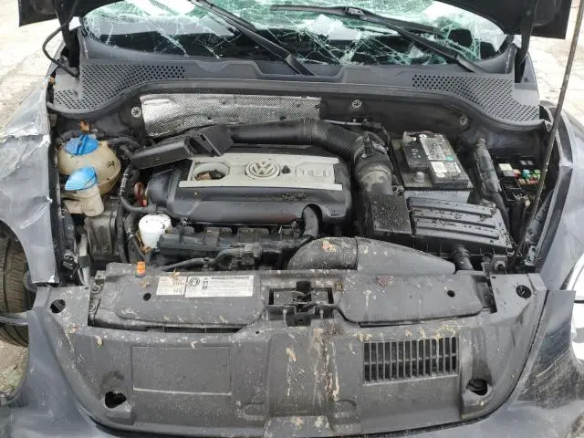 2012 VOLKSWAGEN BEETLE TURBO  