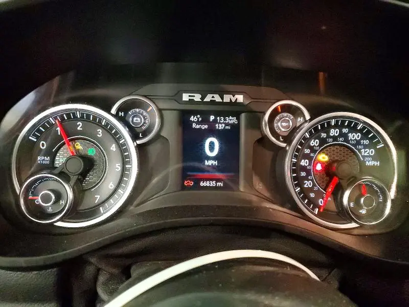 2019 RAM 1500 BIG HORN  