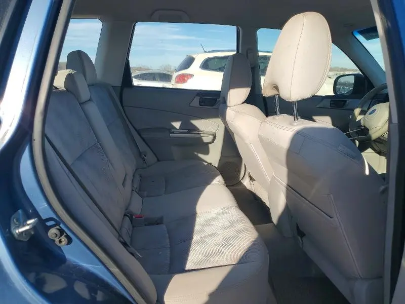 2010 SUBARU FORESTER 2.5X  