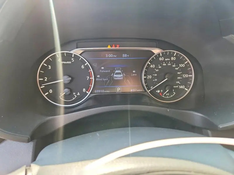 2022 NISSAN ALTIMA SR  