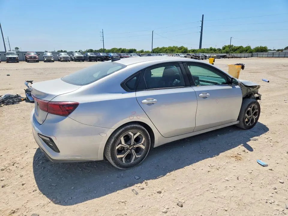 2020 KIA FORTE LXS  