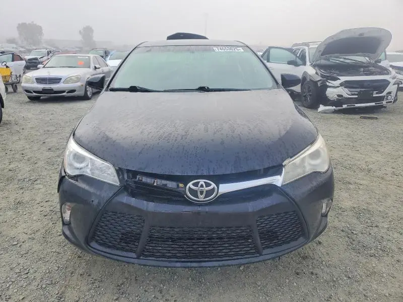 2017 TOYOTA CAMRY LE  